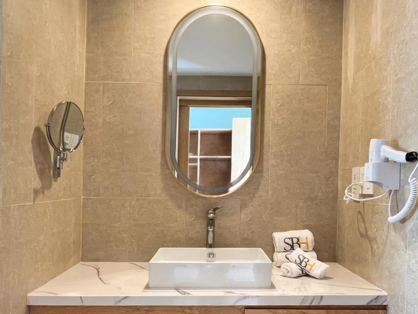 Sbh Gloria Hue Hotel Ngoại thất bức ảnh